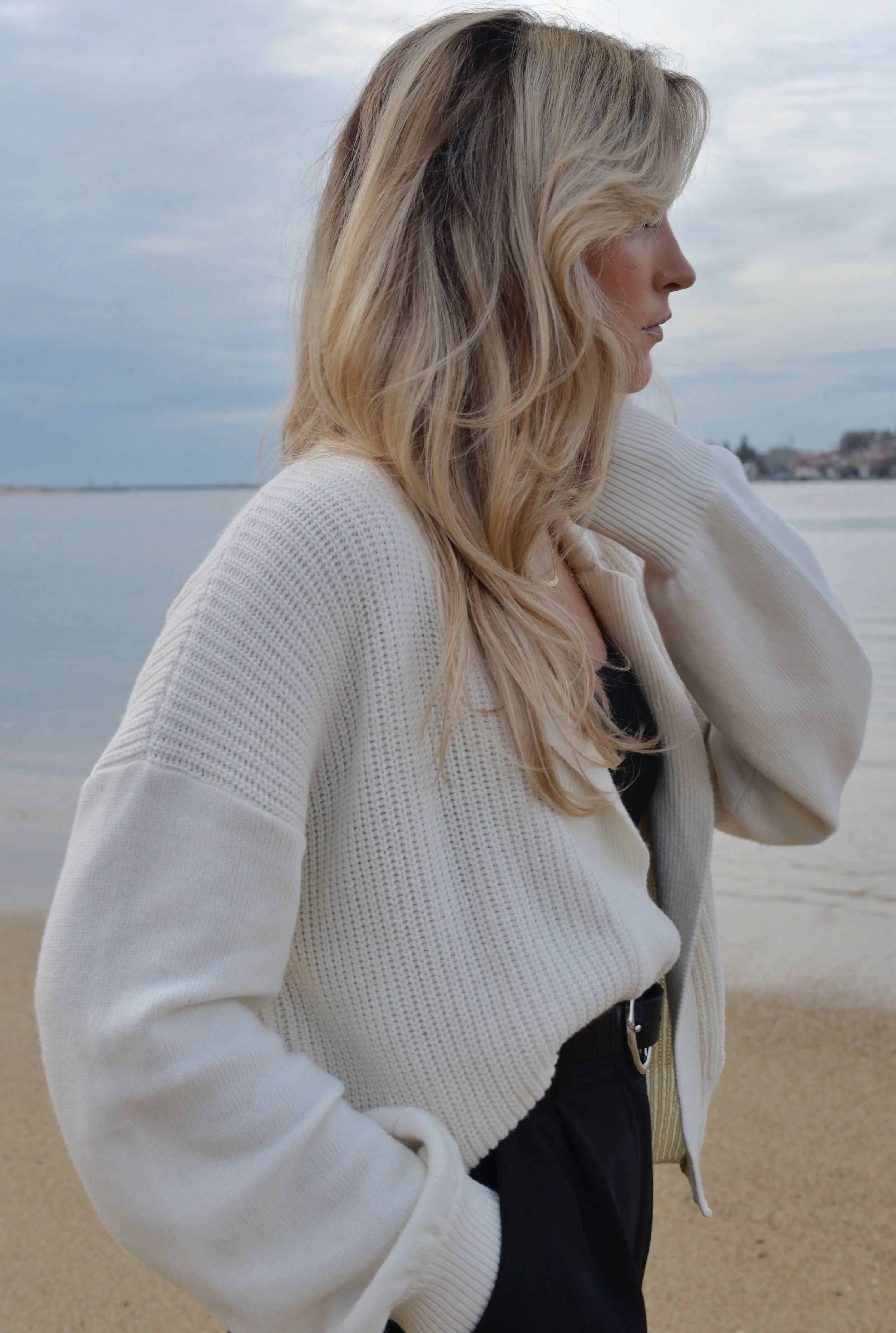 Cozy Wool & Cashmere Blend Cardigan Ecru