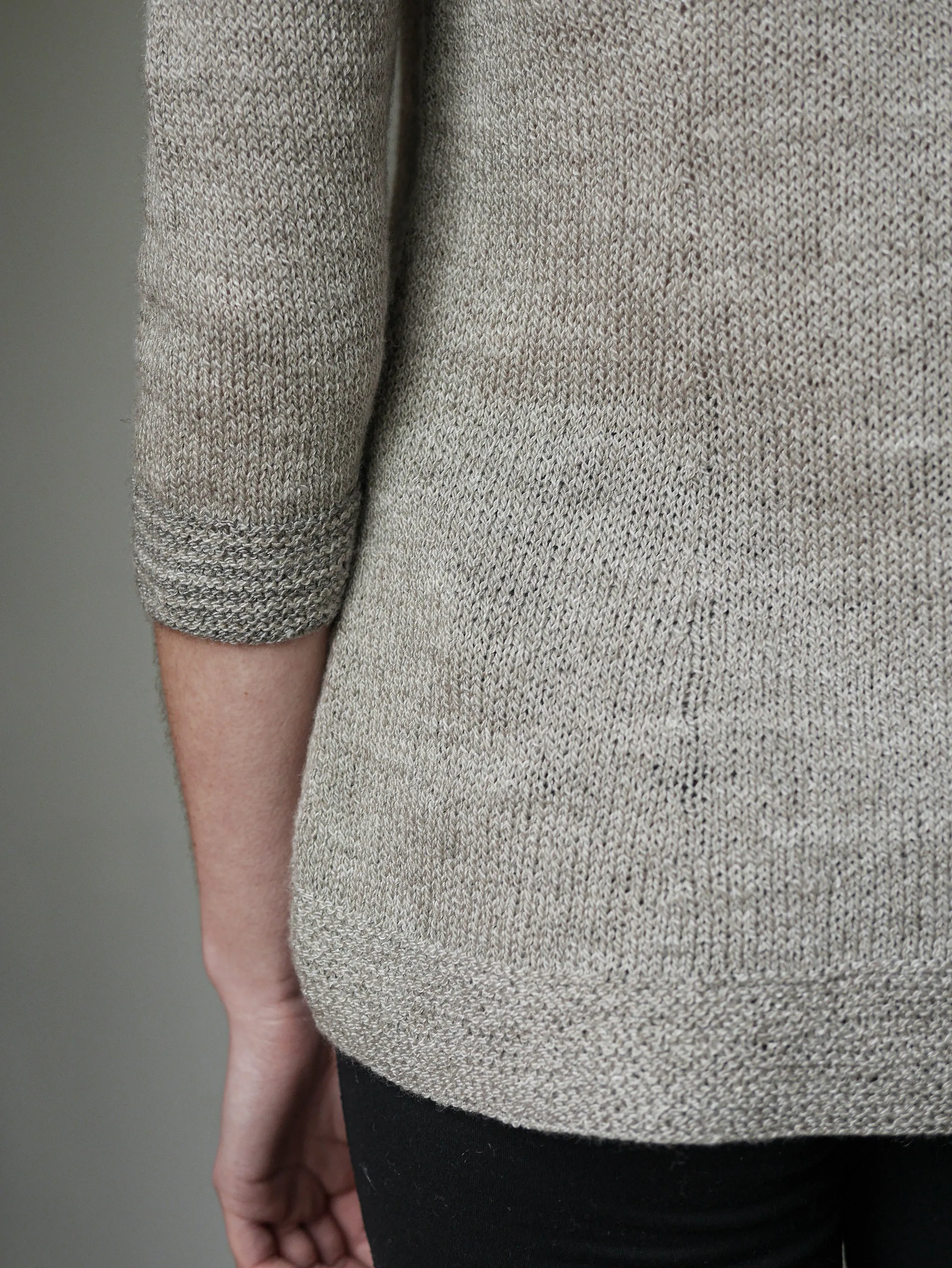 Salt & Pepper elbow-length sleeve <br/><small>knitting pattern</small>