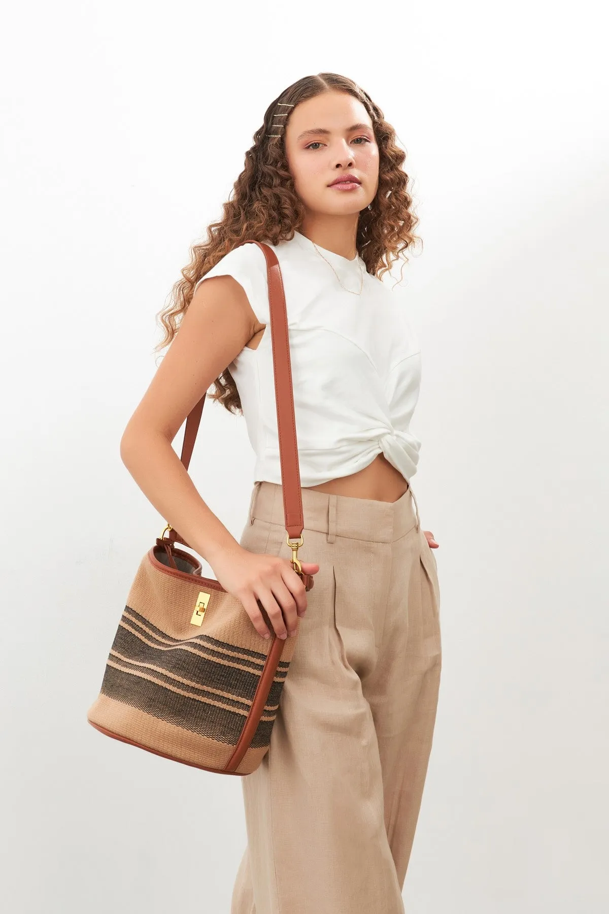 Setre Pleat Detailed Linen Trousers Beige